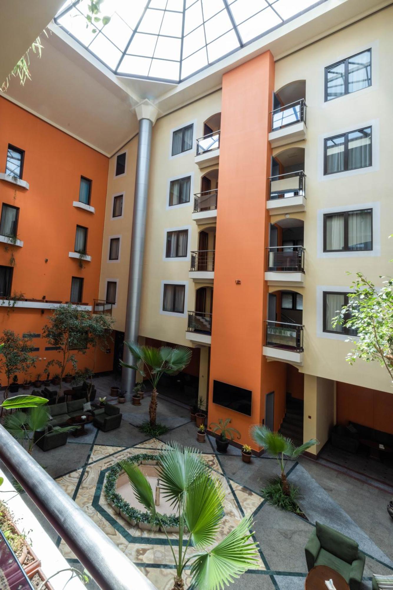 Ararat Hotel Yerevan Exterior photo